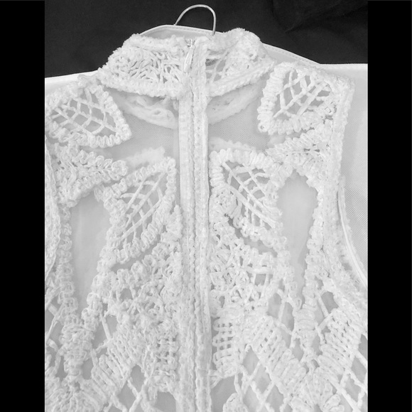 Amazing Jonathan Simkhai Tower Lace Dress!! 0-2 - Picture 6 of 6